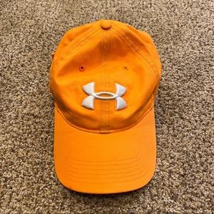 Under Armour Free Fit ORANGE Mens Logo Athletic Hat Strapback OSFM